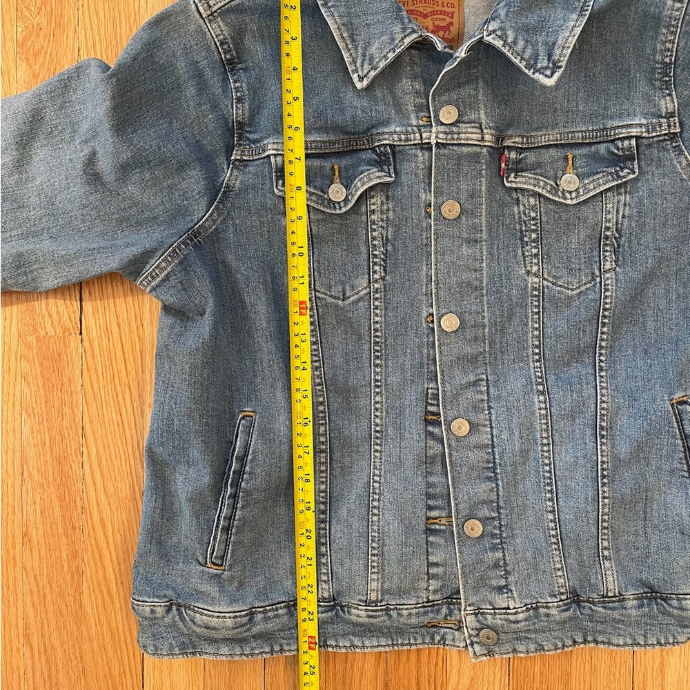 Levi’s Original Trucker Jean Jacket. - Picture 4 of 6
